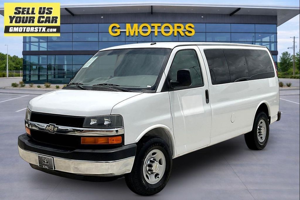 2015 CHEVROLET Express