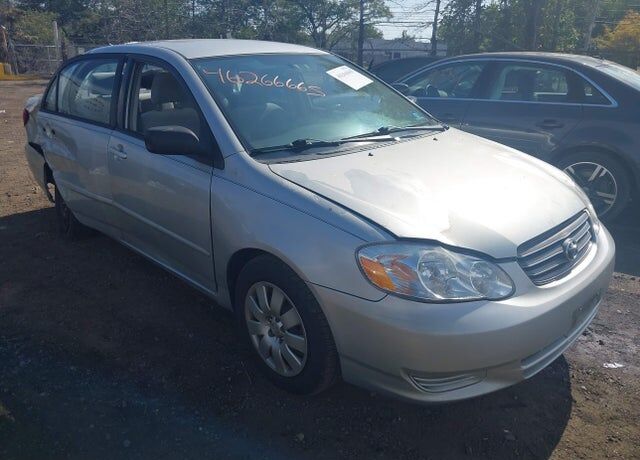 2004 TOYOTA Corolla