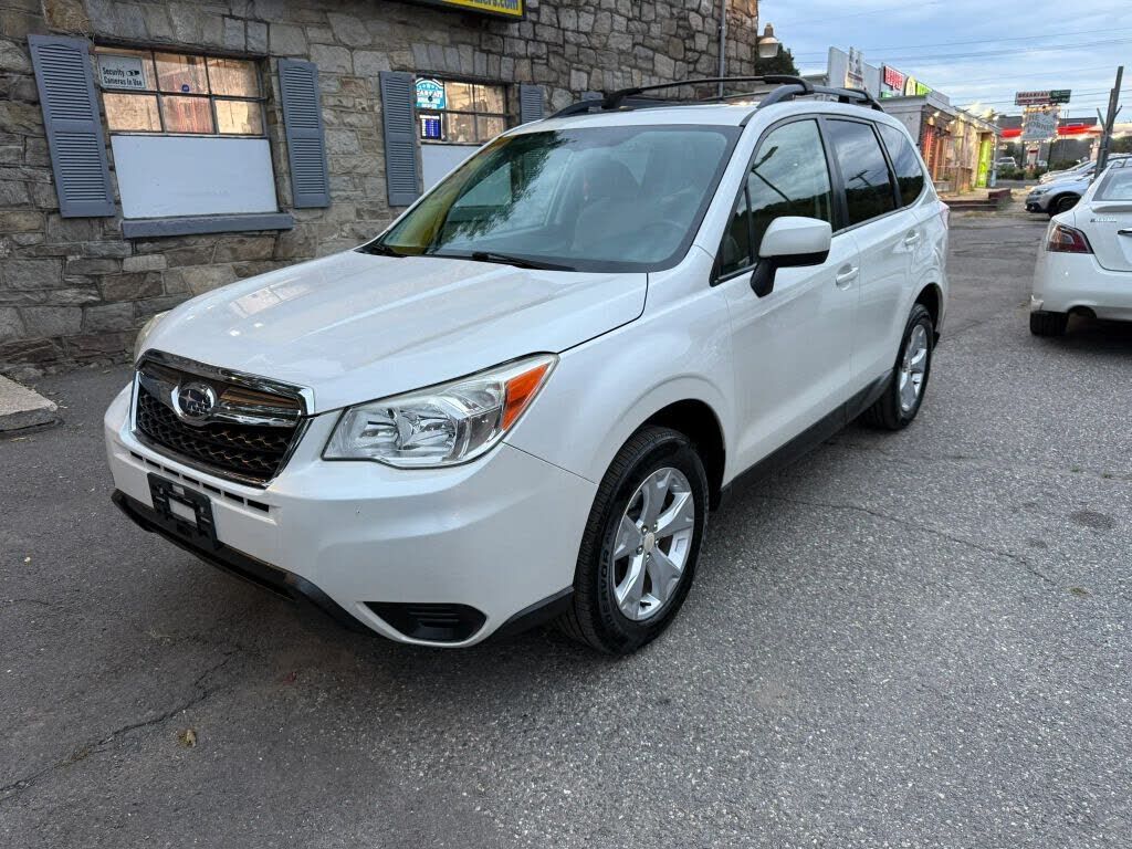 2015 SUBARU Forester