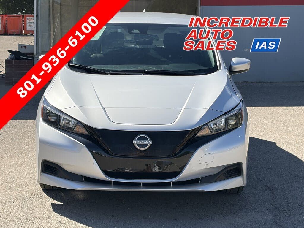 2025 NISSAN Leaf