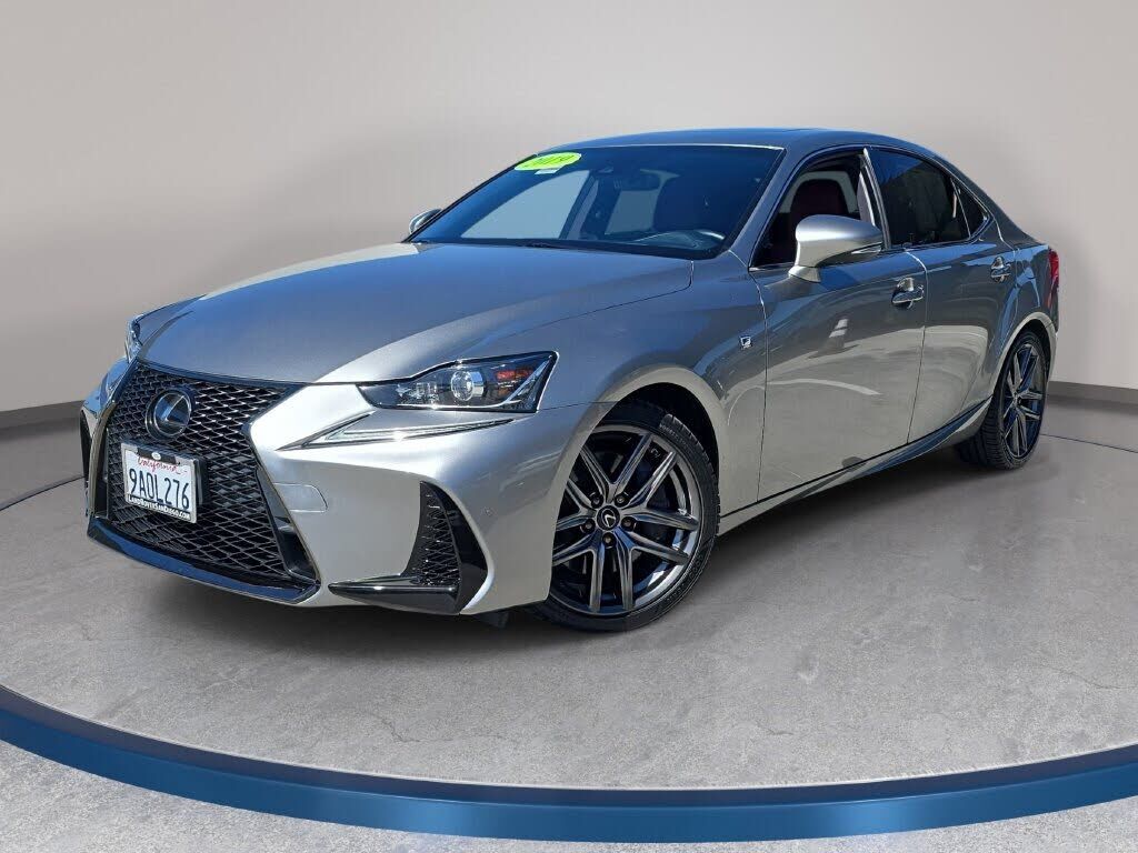 2019 LEXUS IS