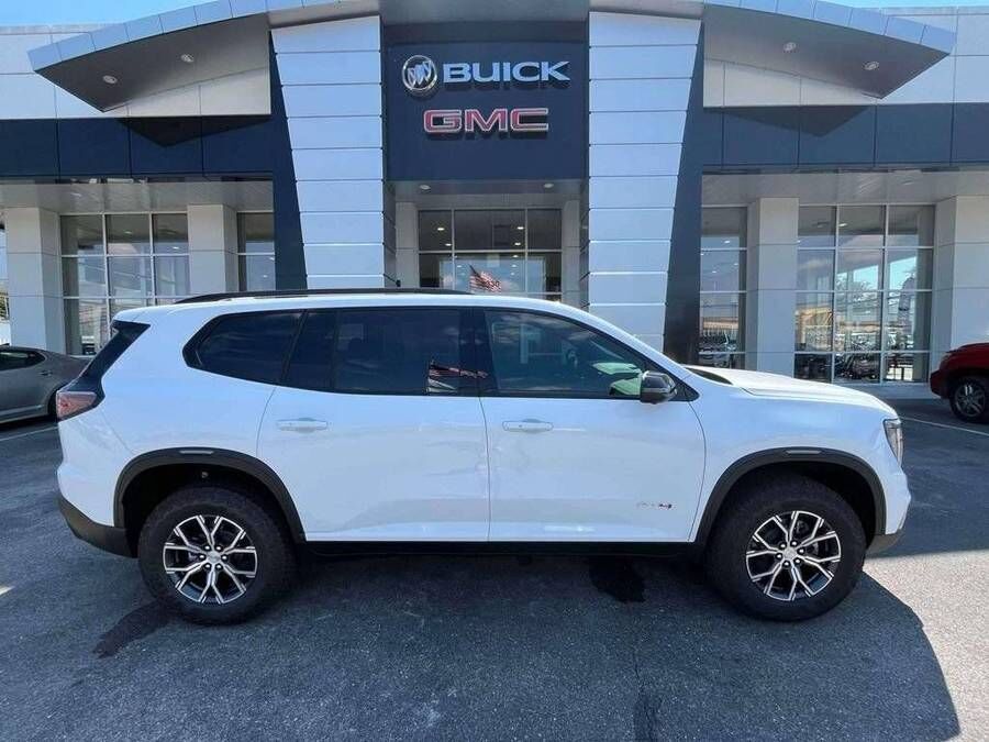 2026 GMC Acadia