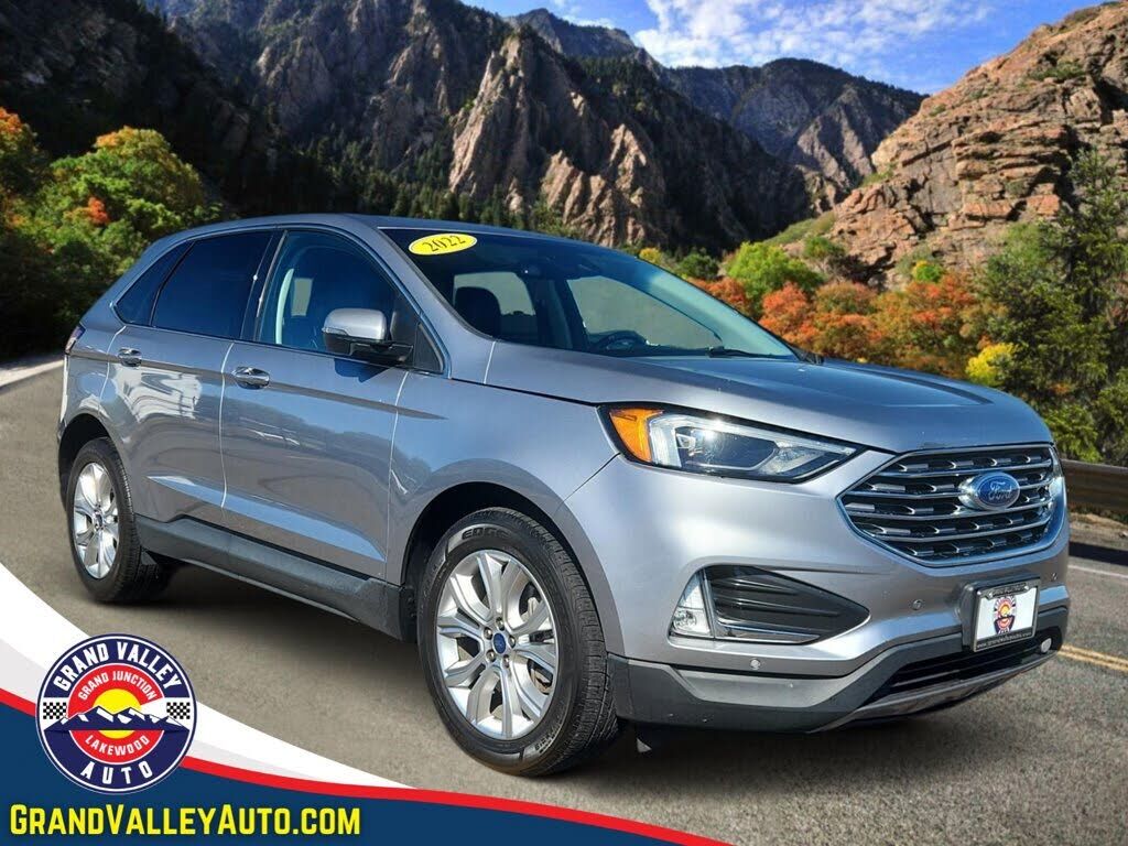 2022 FORD Edge