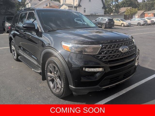 2023 FORD Explorer