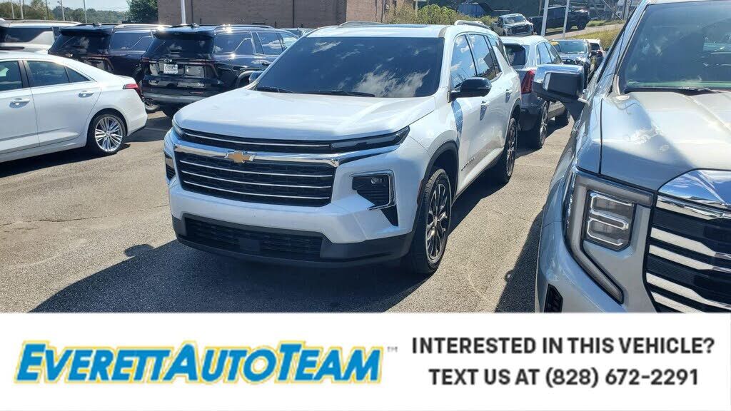 2026 CHEVROLET Traverse