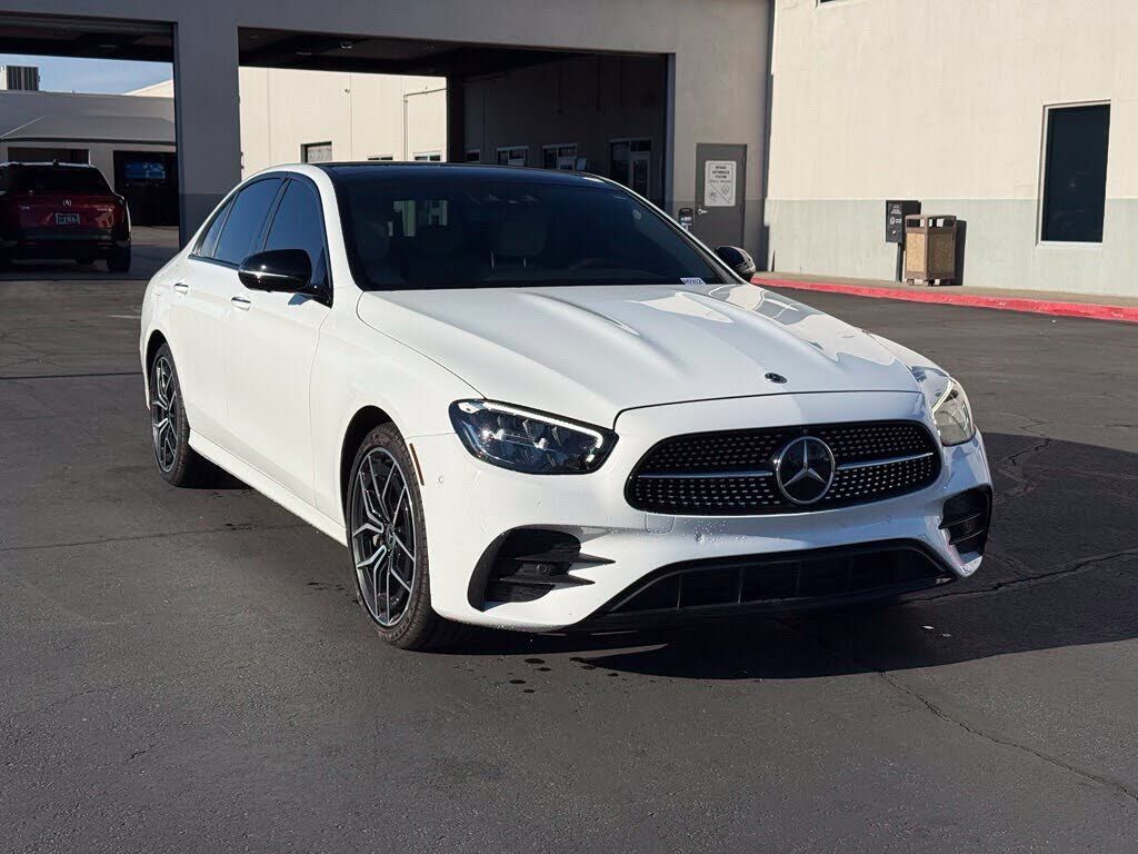2021 MERCEDES-BENZ E-Class