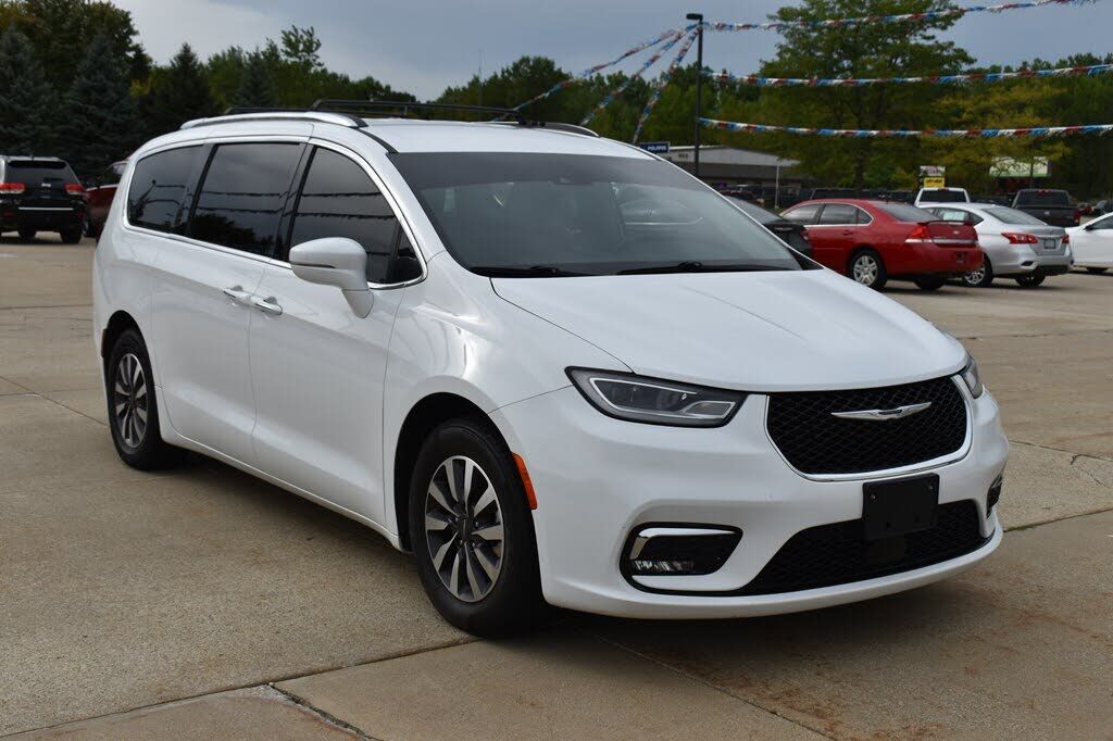 2021 CHRYSLER Pacifica