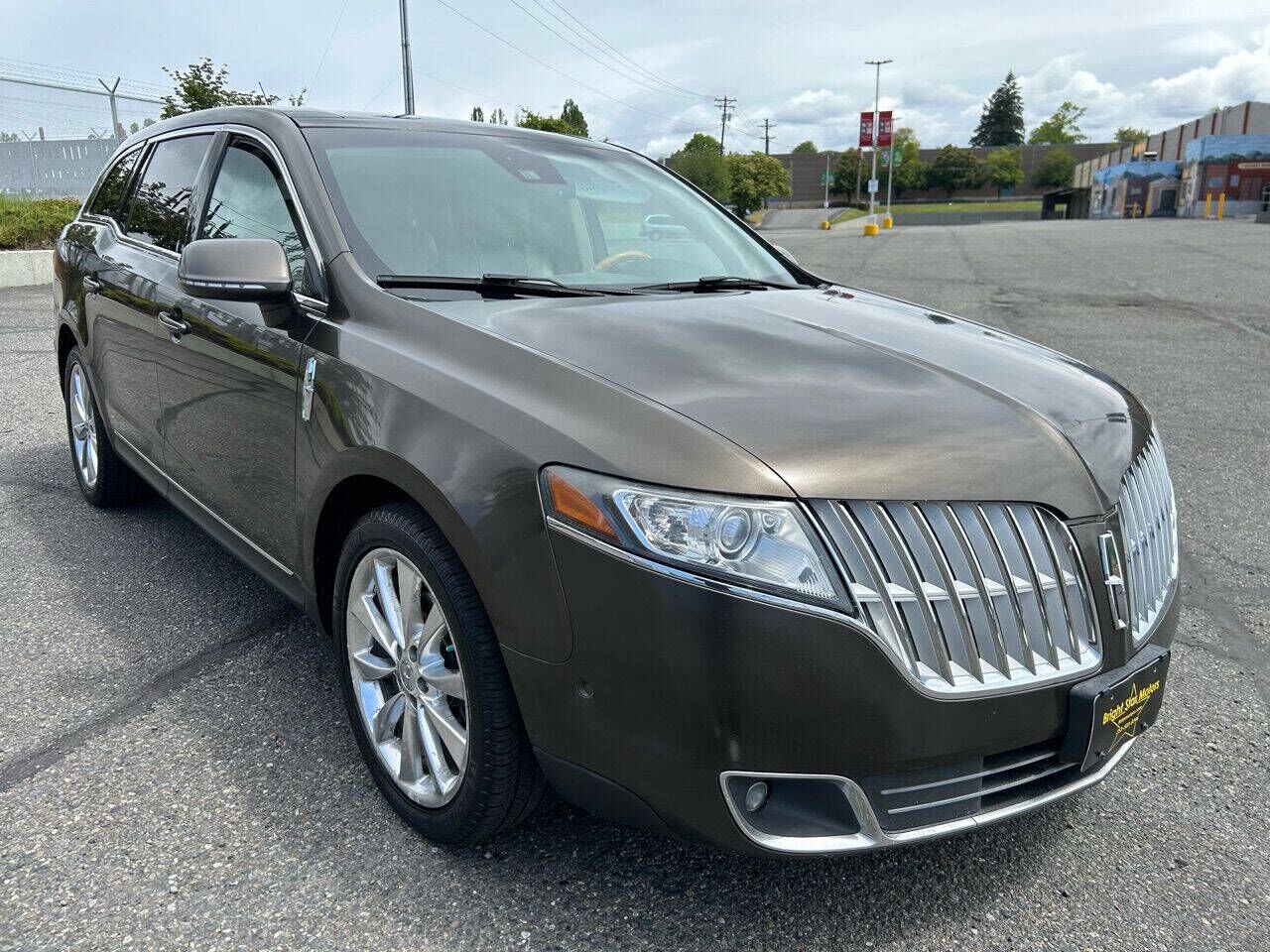 2011 LINCOLN MKT