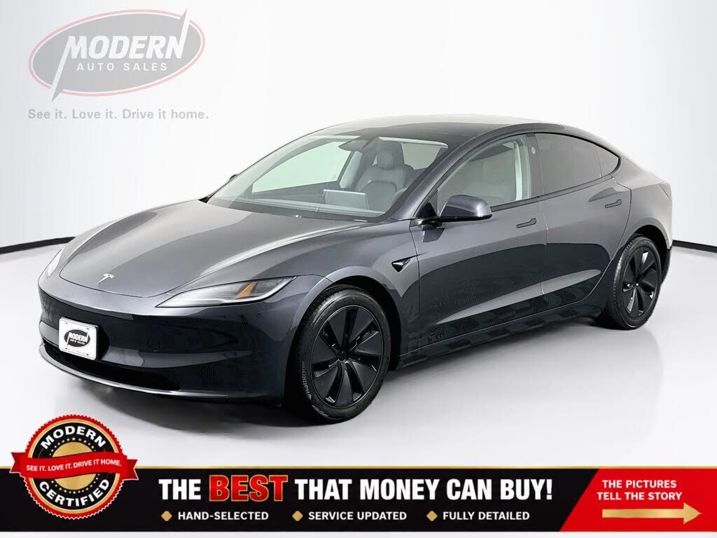 2025 TESLA Model 3