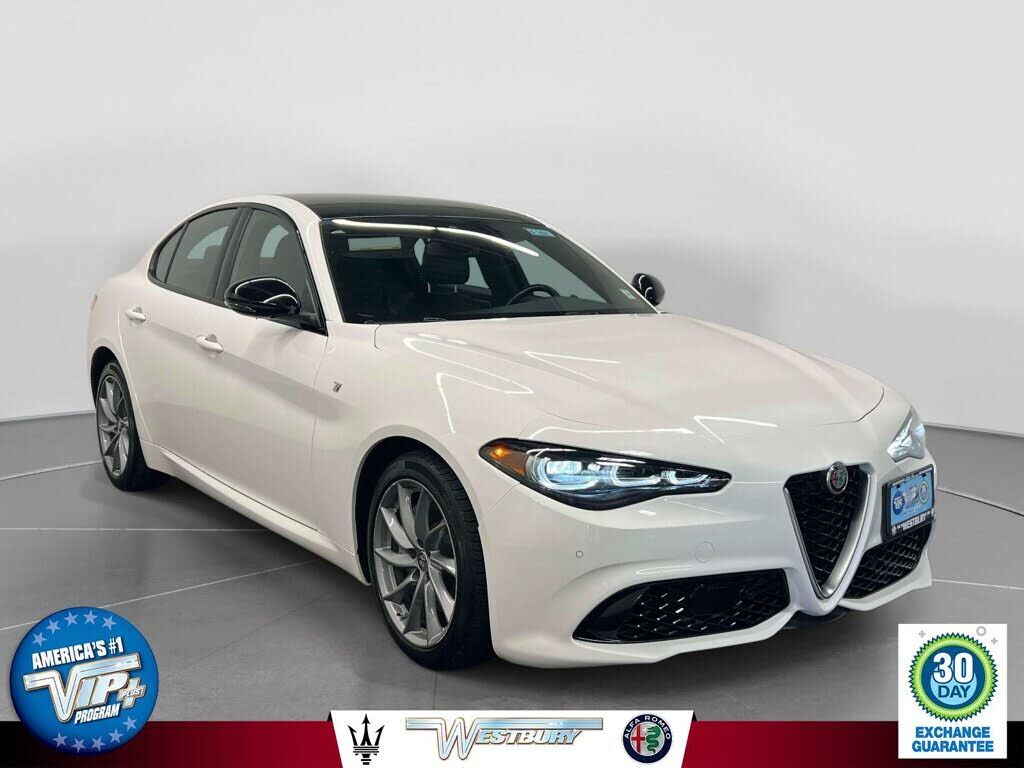 2024 ALFA ROMEO Giulia
