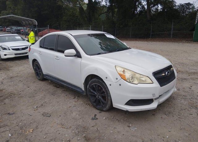 2013 SUBARU Legacy