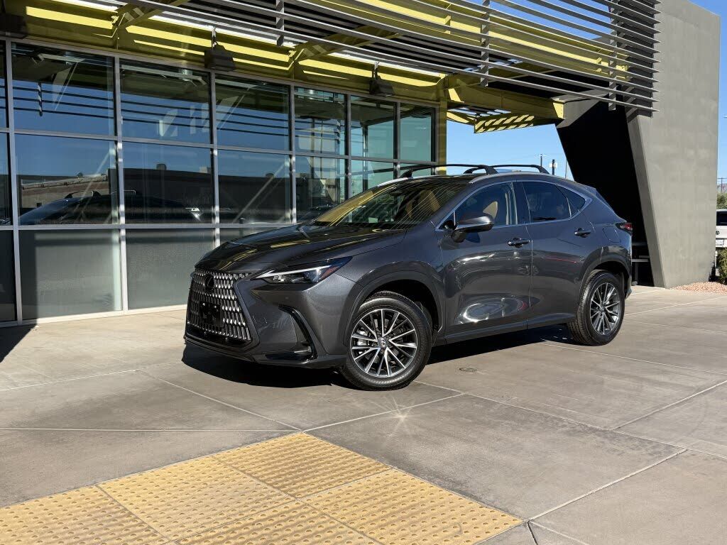 2025 LEXUS NX