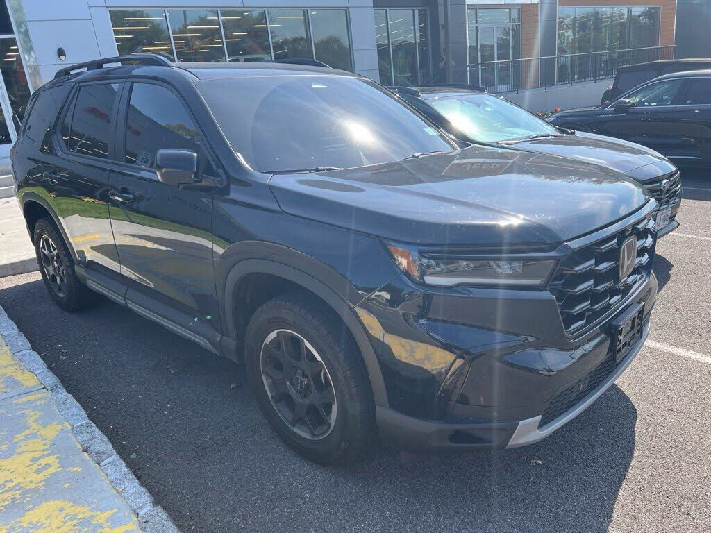 2025 HONDA Pilot