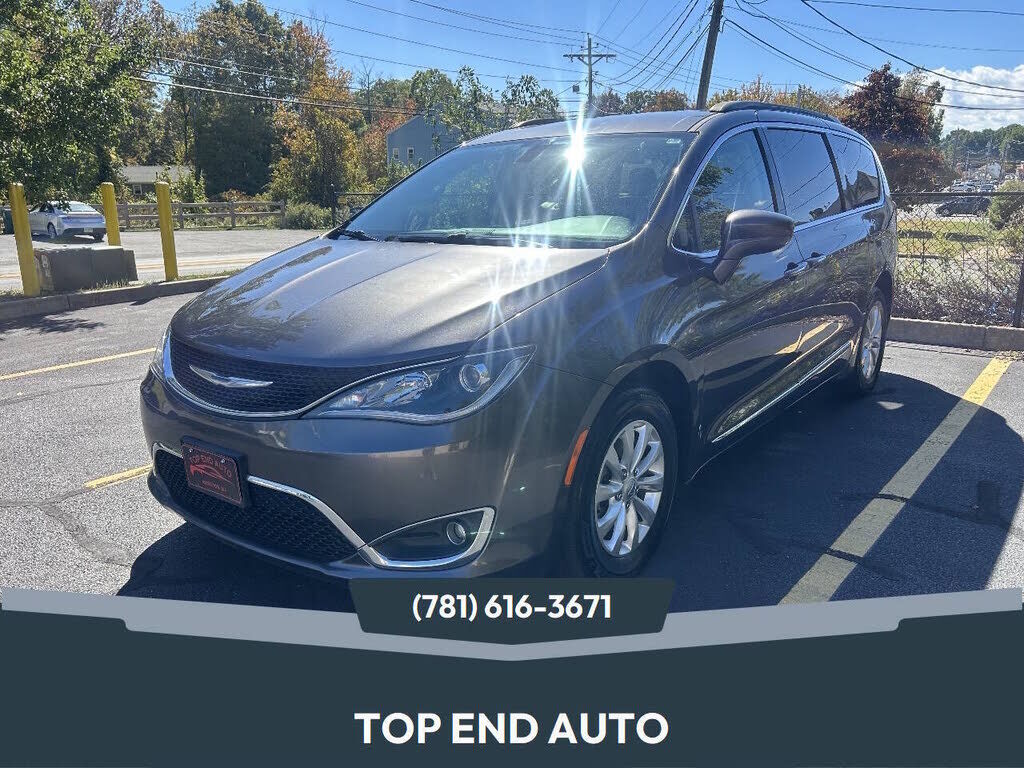 2017 CHRYSLER Pacifica