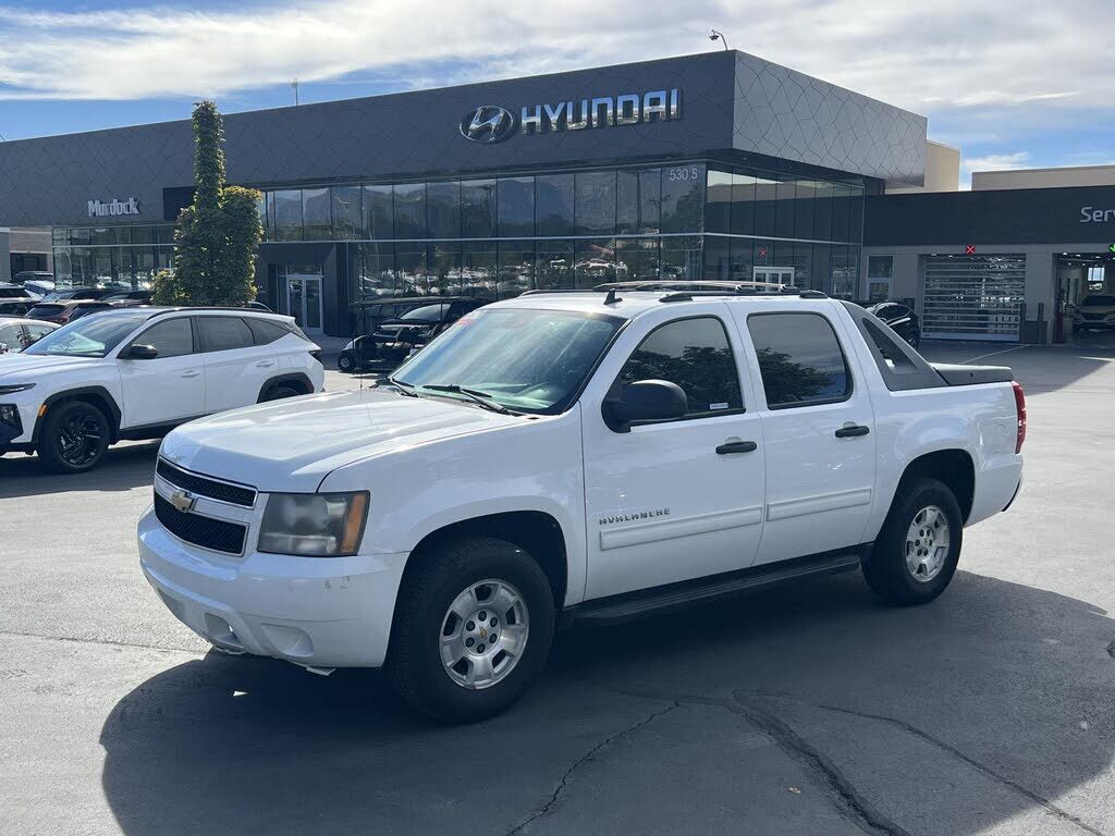 2011 CHEVROLET Avalanche