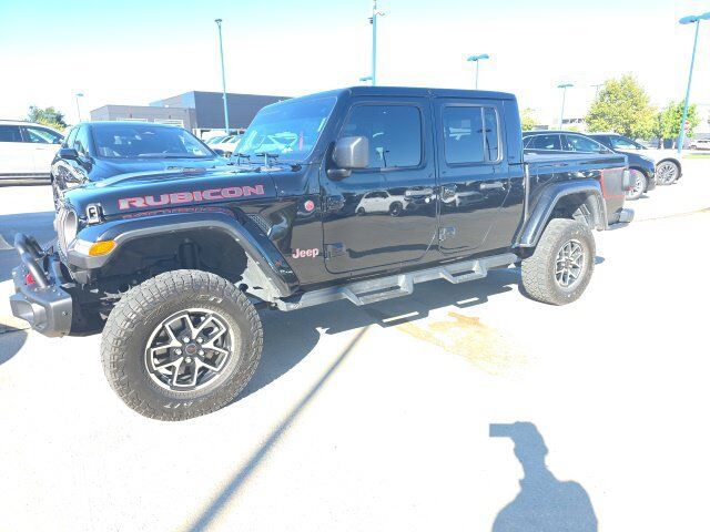 2024 JEEP Gladiator