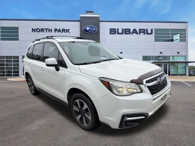 2017 SUBARU Forester