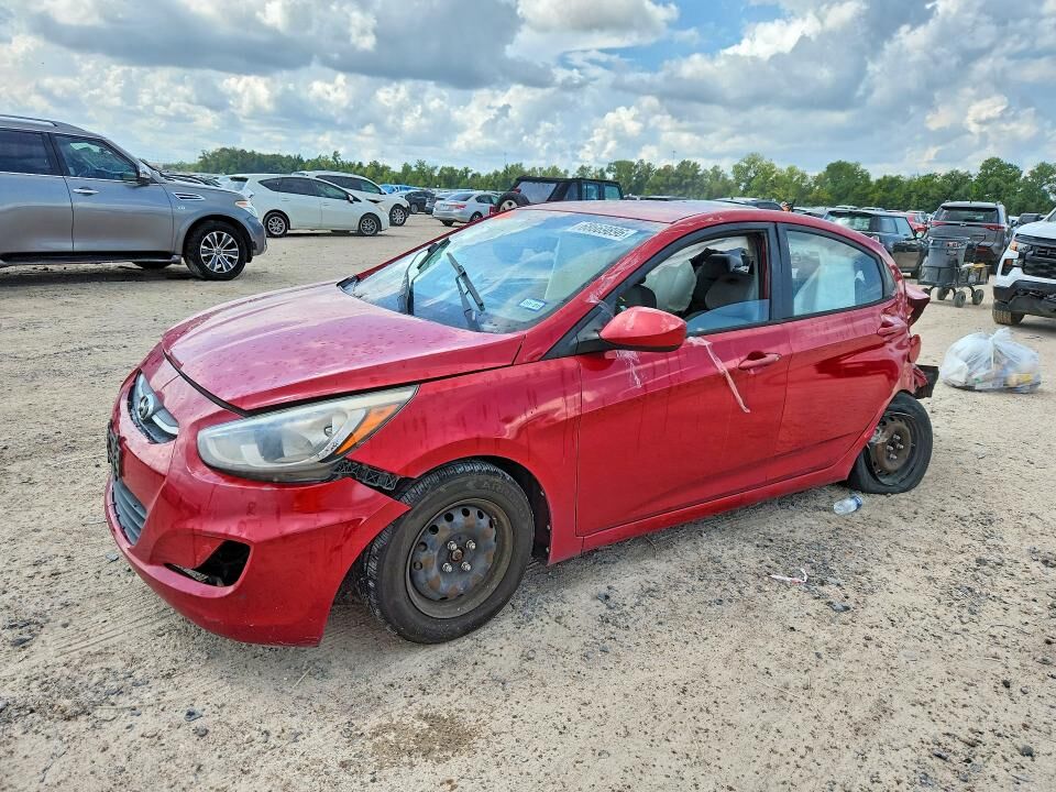 2015 HYUNDAI Accent