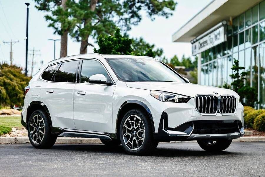 2027 BMW X1