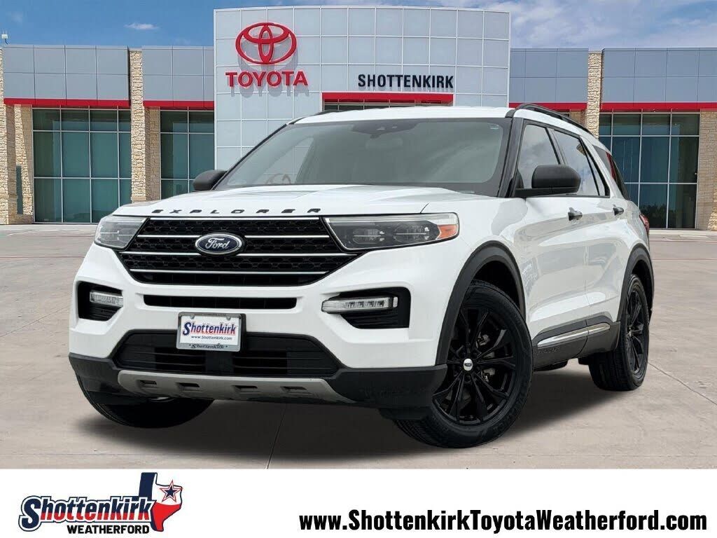 2020 FORD Explorer
