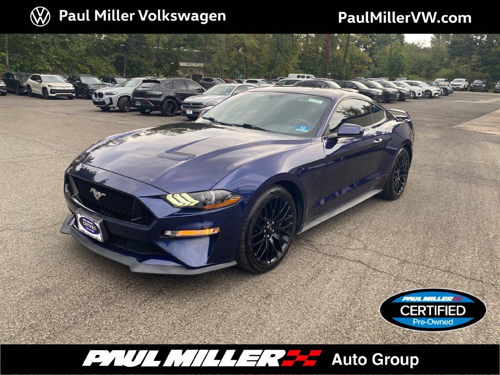 2020 FORD Mustang