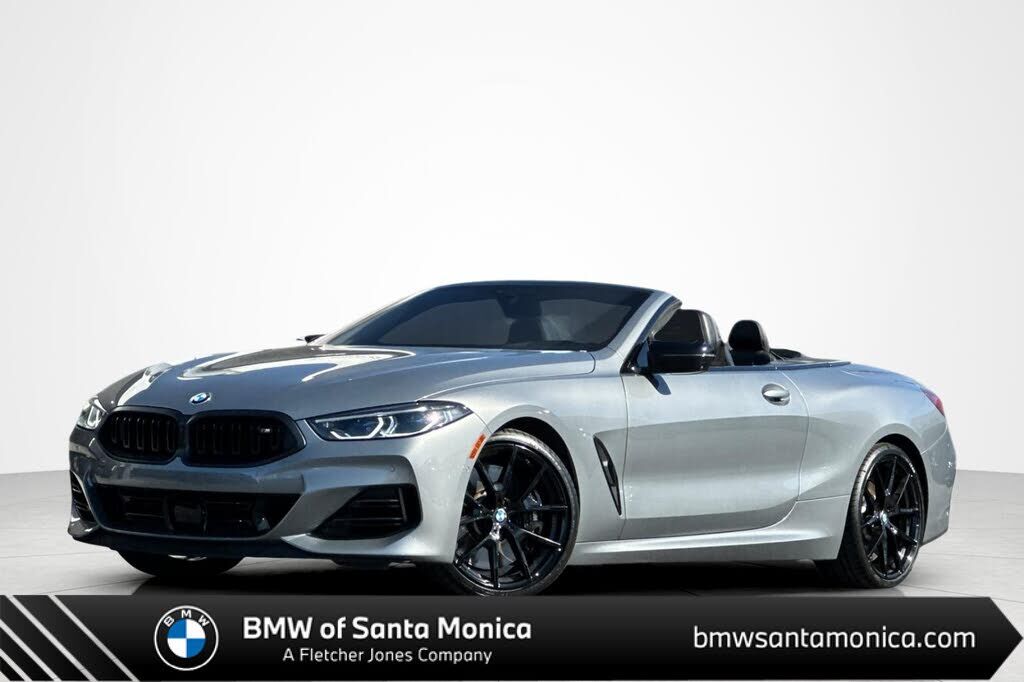 2023 BMW M8
