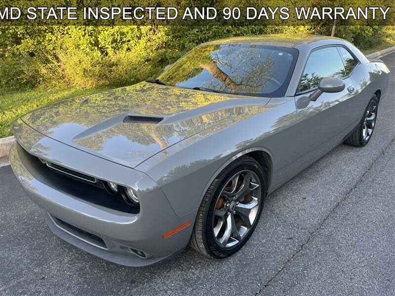 2017 DODGE Challenger