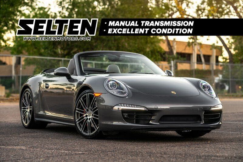 2016 PORSCHE 911