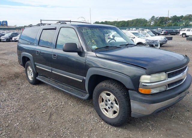 2004 CHEVROLET Suburban
