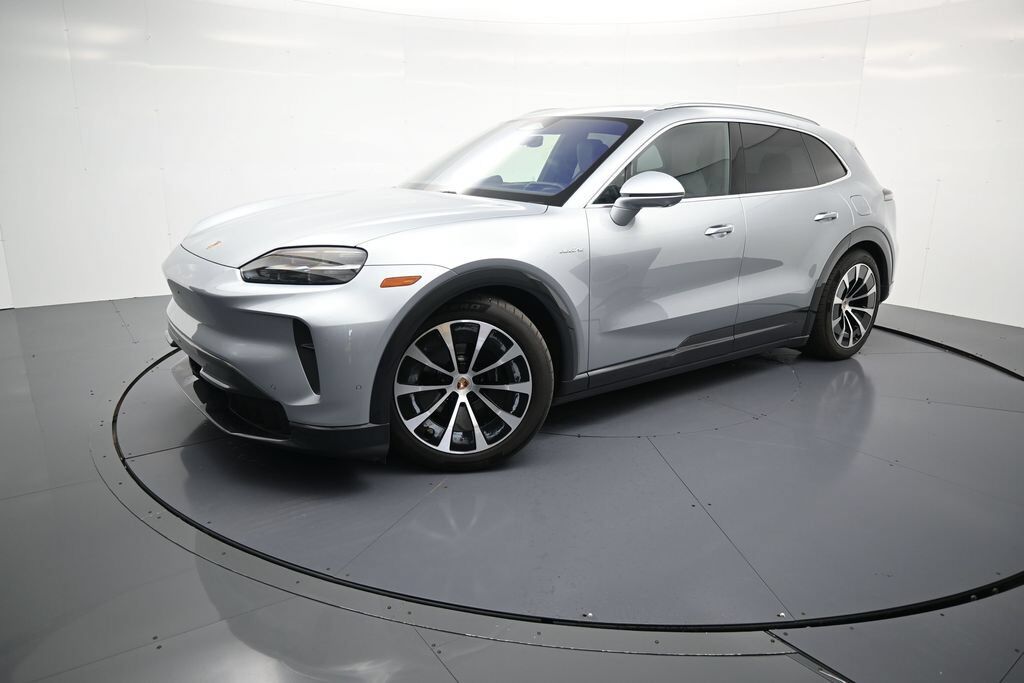 2026 PORSCHE Cayenne