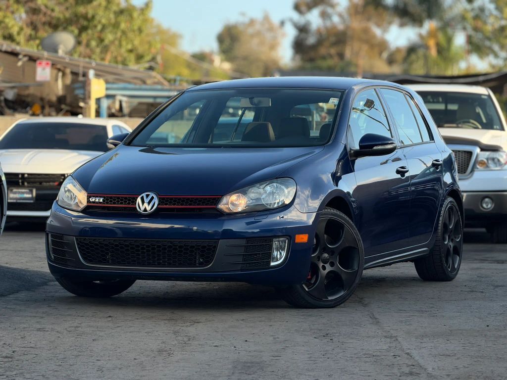 2011 VOLKSWAGEN GTI