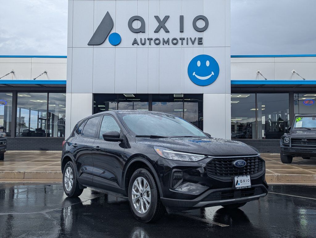 2025 FORD Escape
