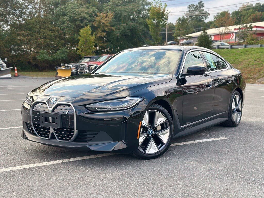 2024 BMW i4