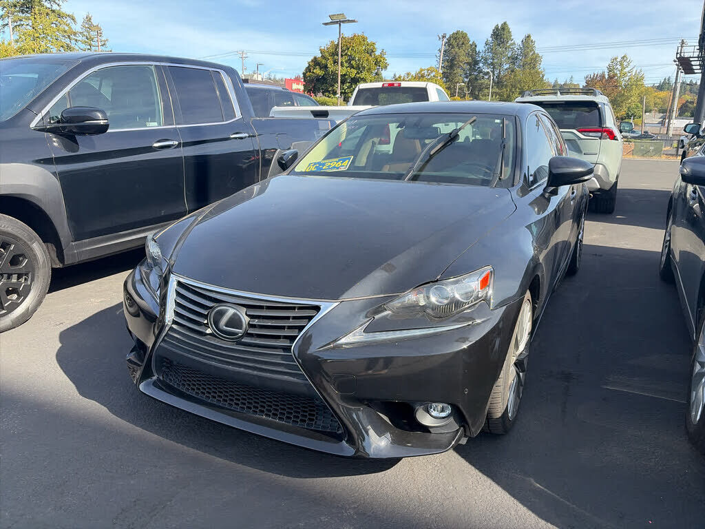 2016 LEXUS IS