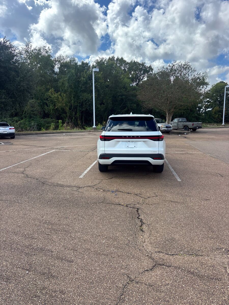 2024 LEXUS TX