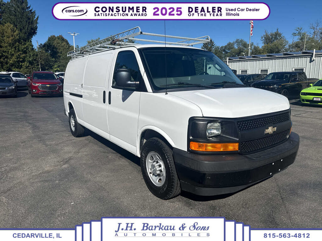 2017 CHEVROLET Express