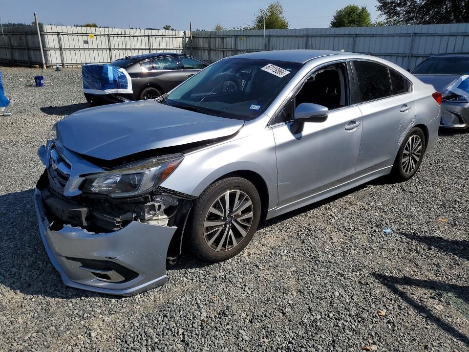 2019 SUBARU Legacy
