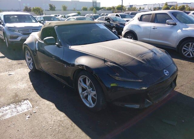 2012 NISSAN 370Z