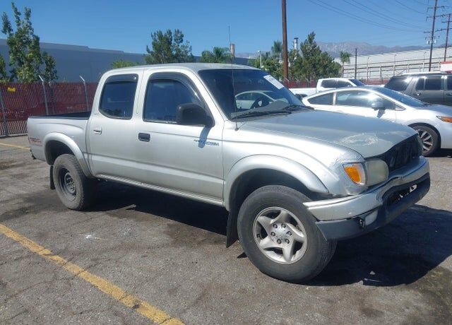 2003 TOYOTA Tacoma