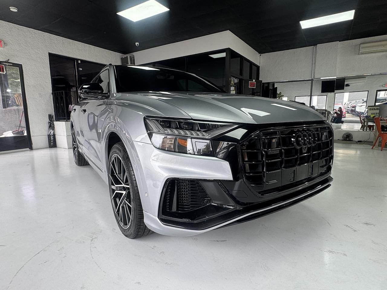 2021 AUDI Q8