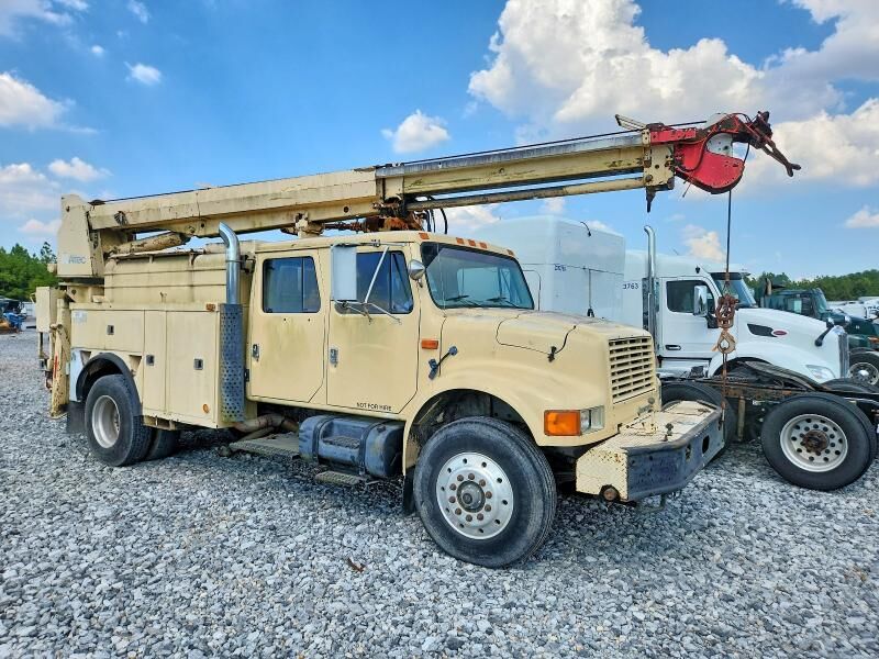 1992 INTERNATIONAL 4900