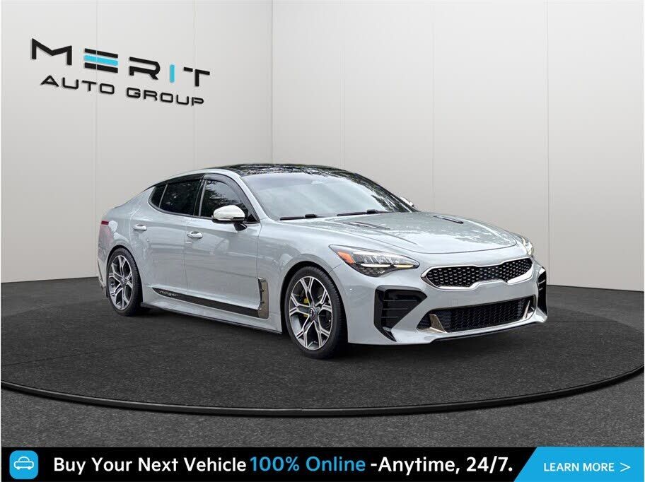 2022 KIA Stinger