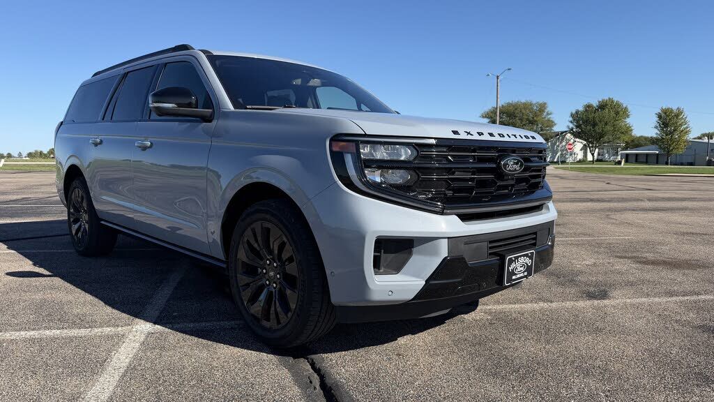 2025 FORD Expedition