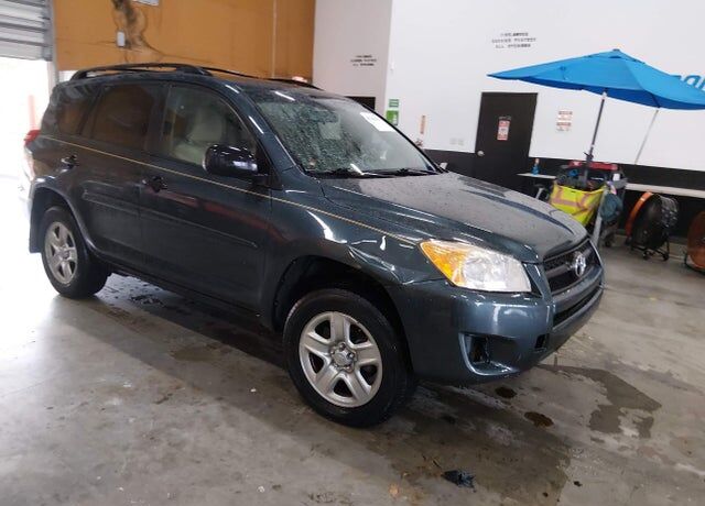2009 TOYOTA RAV4
