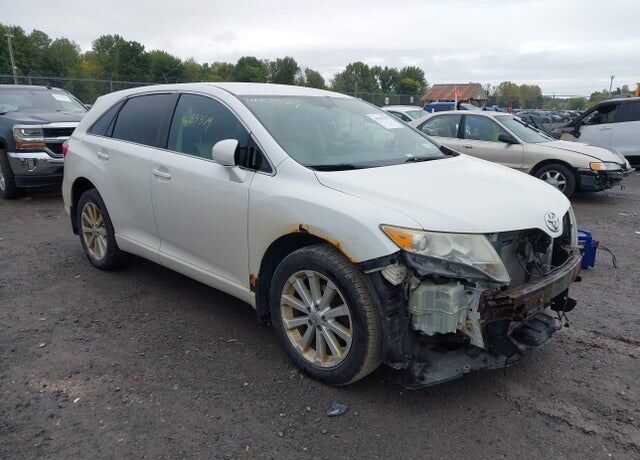 2011 TOYOTA Venza