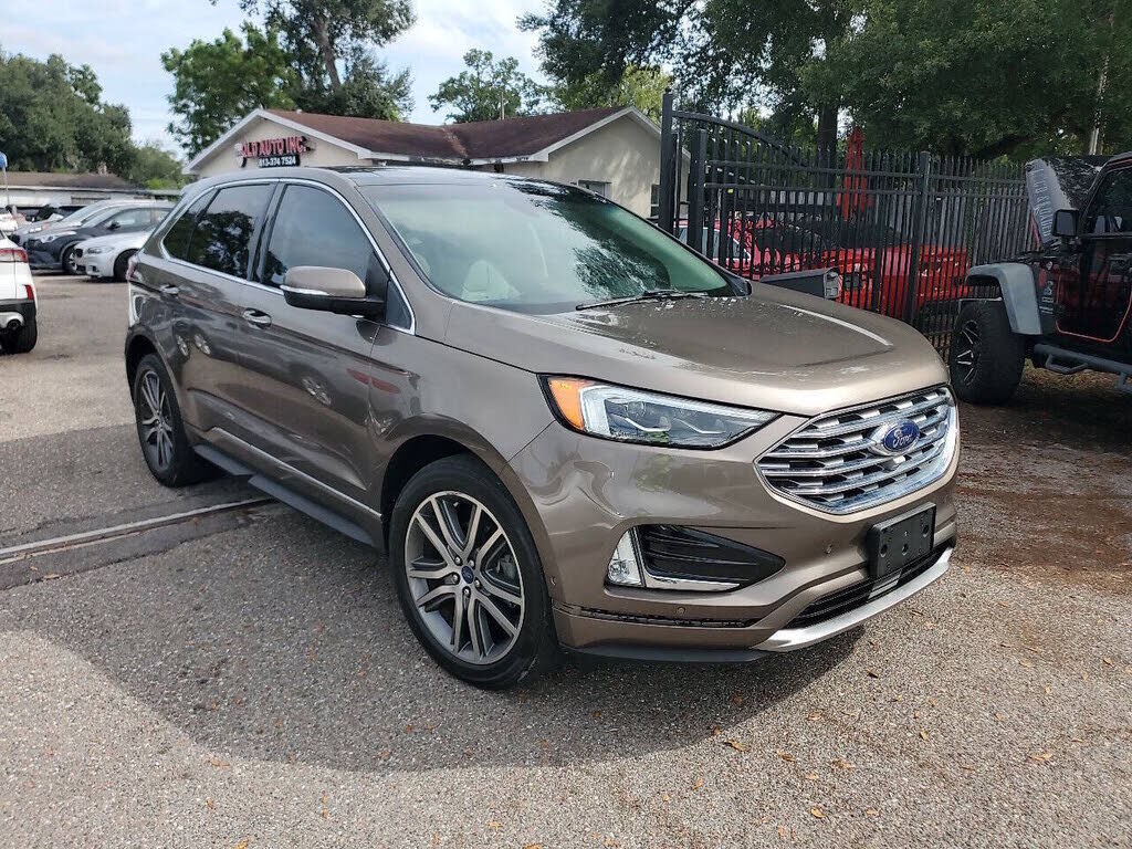 2019 FORD Edge