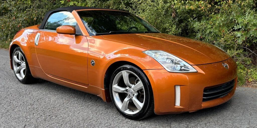 2006 NISSAN 350Z