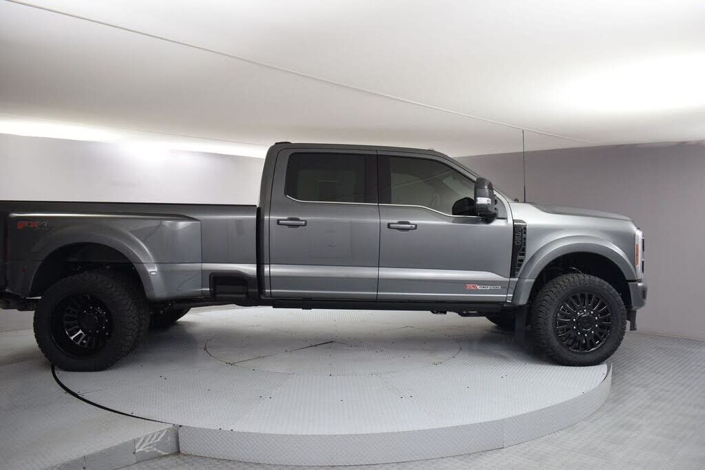 2027 FORD F-450