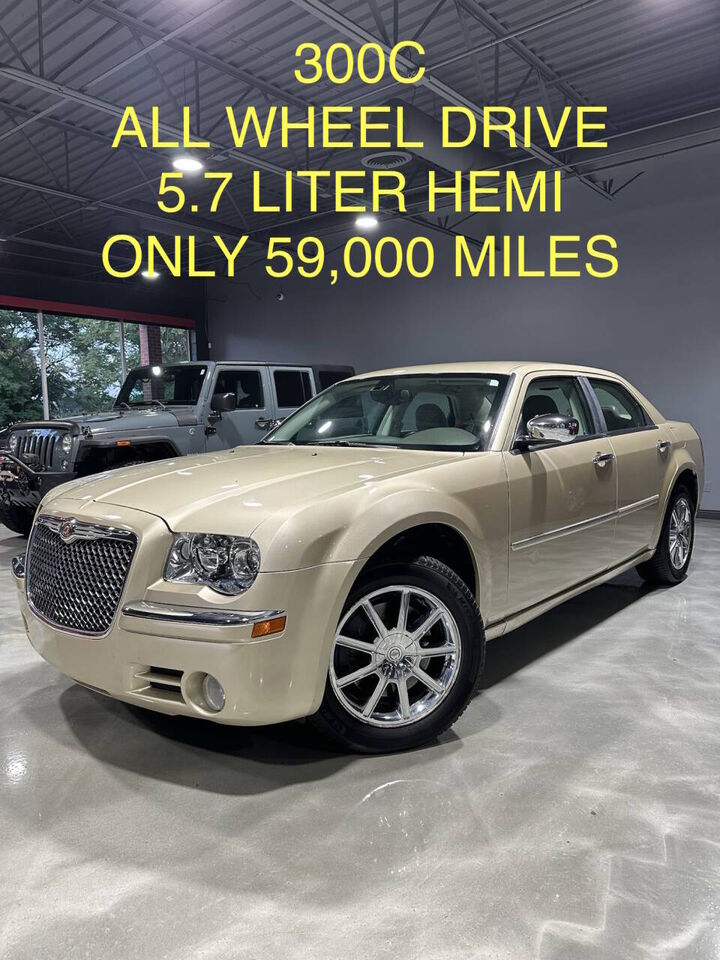 2010 CHRYSLER 300C