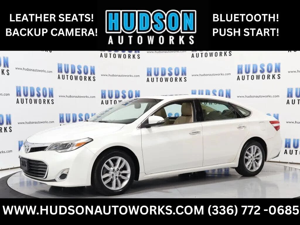 2013 TOYOTA Avalon